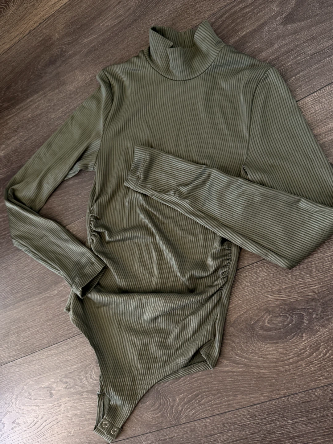 Ribbed Long Sleeve Bodysuit