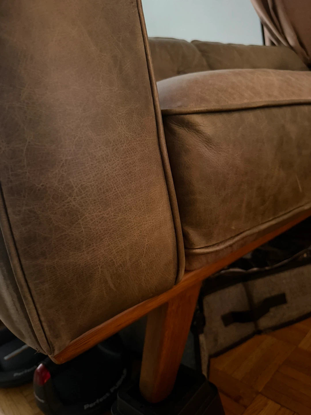 Annaliese Vintage Leather Sofa in Gray - photo 3
