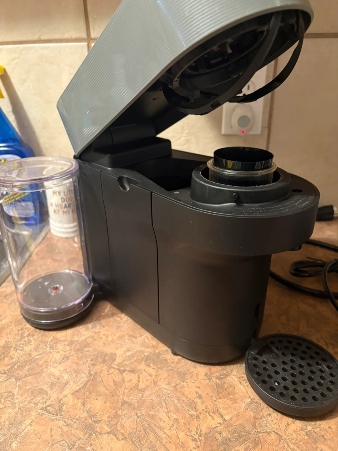 Nespresso Vertuo Next Coffee Maker - photo 3