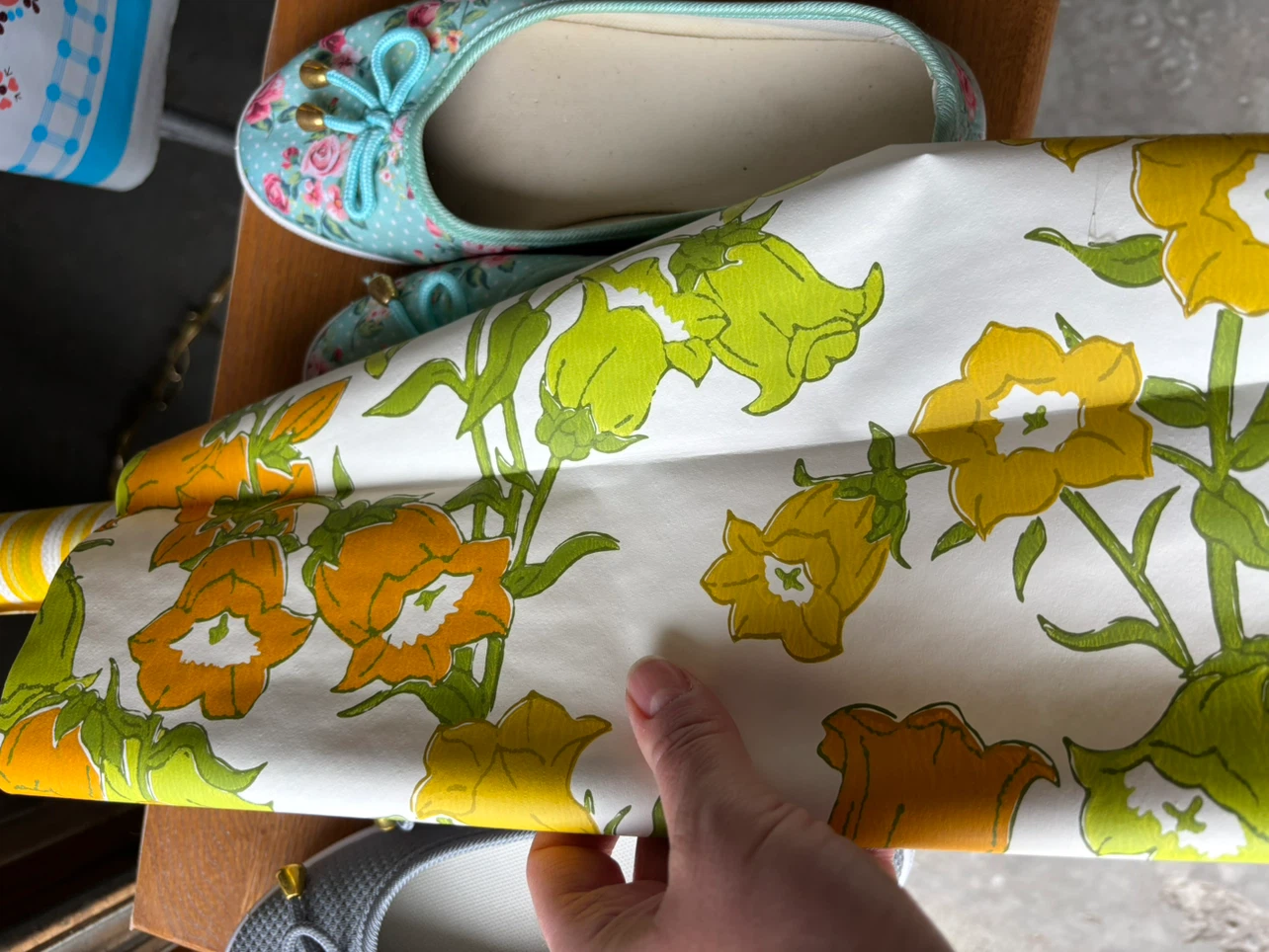 Vintage Wallpaper Rolls - photo 2