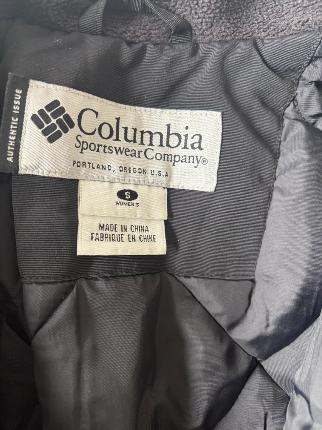 Columbia Women's Black Winter Jacket - Small