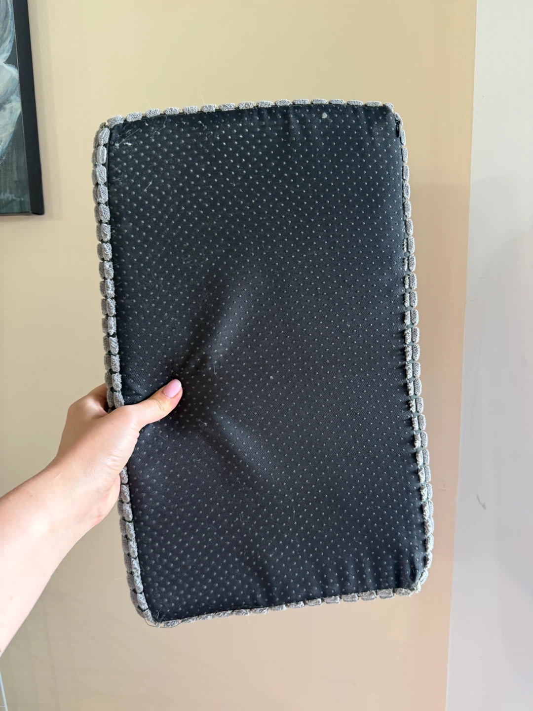Grey foot rest pillow for under desk - photo 2