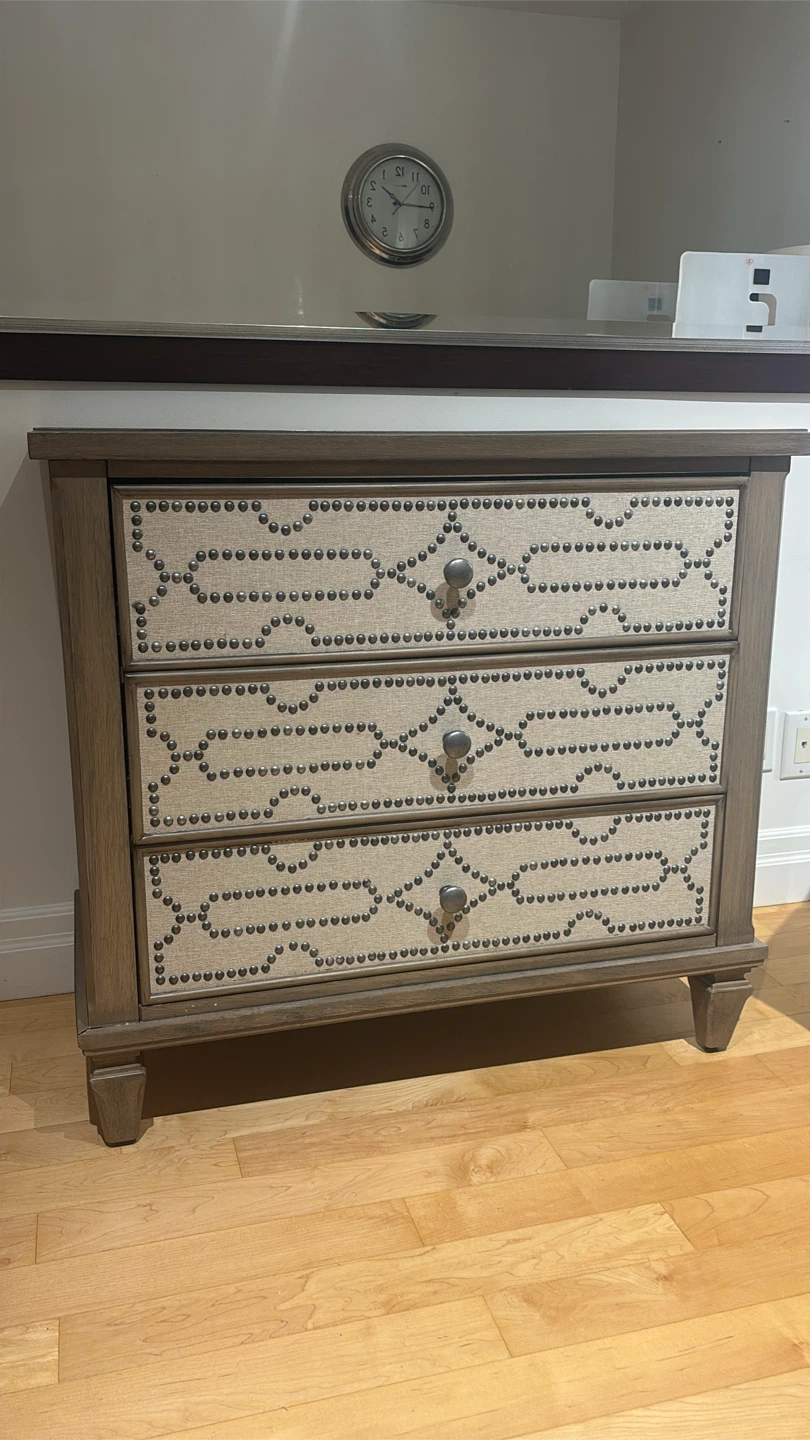 Grey Wooden 3-Drawer Bachelor Chest with Fabric Detail