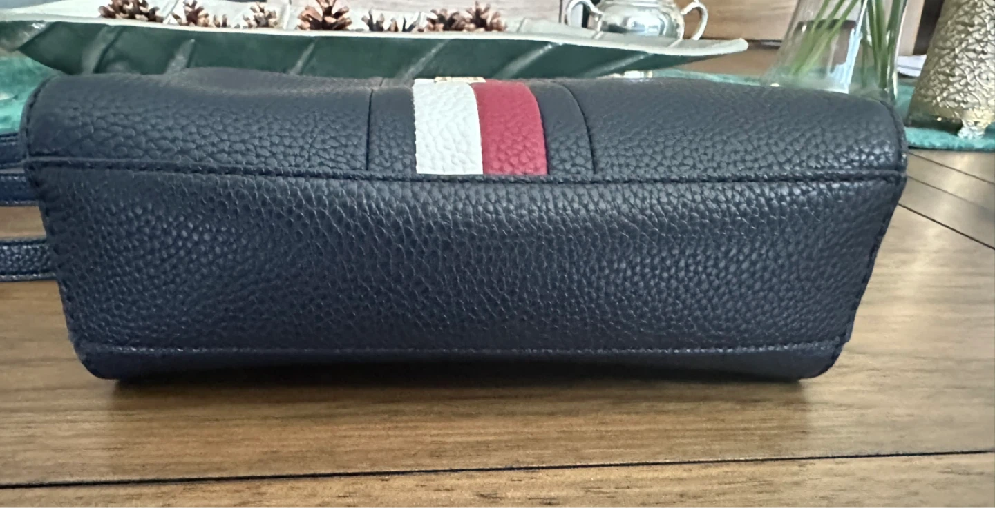 Tommy Hilfiger Crossbody Bag - photo 5