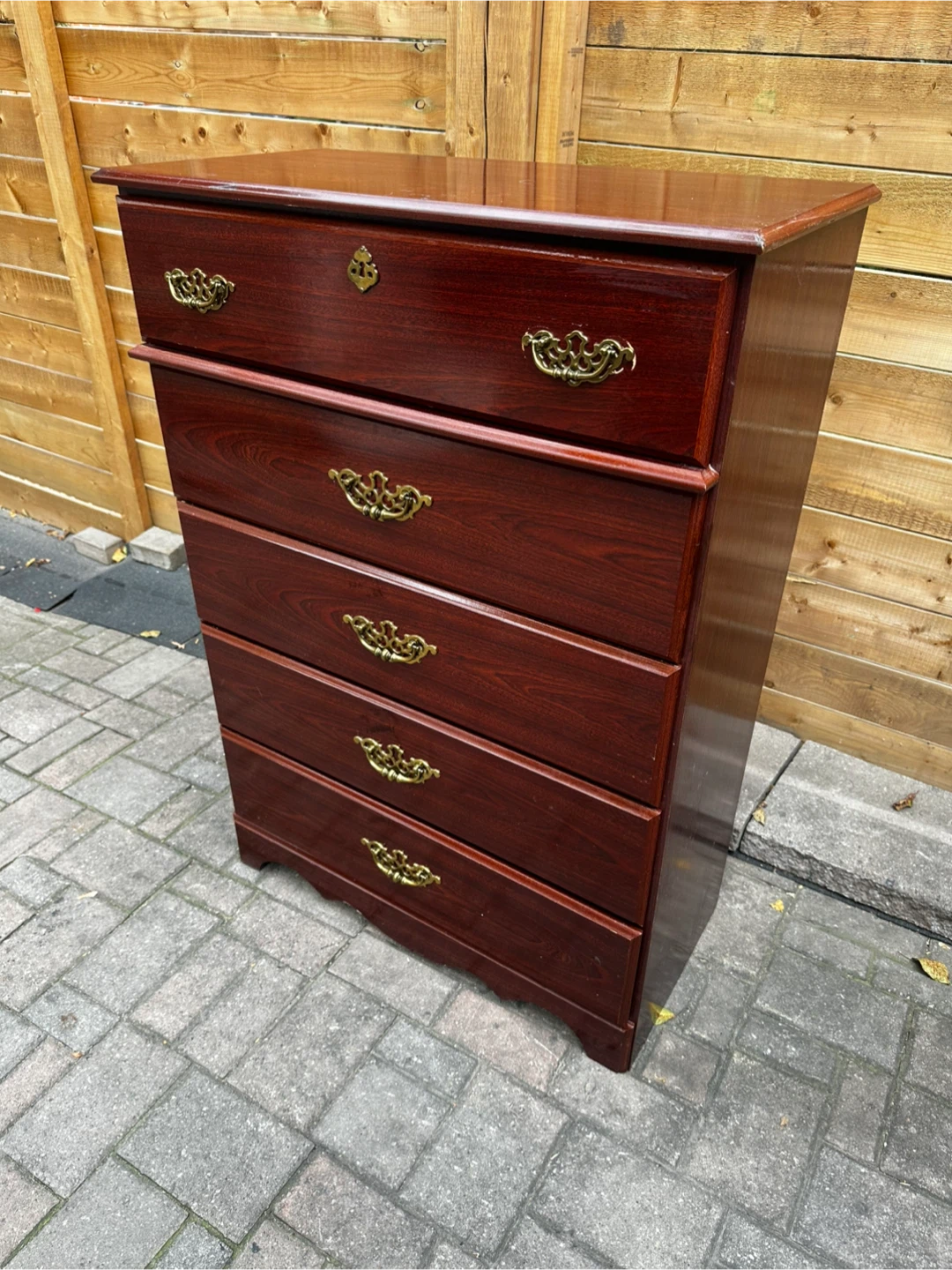 Vintage solid‑wood 5‑drawer dresser — great condition