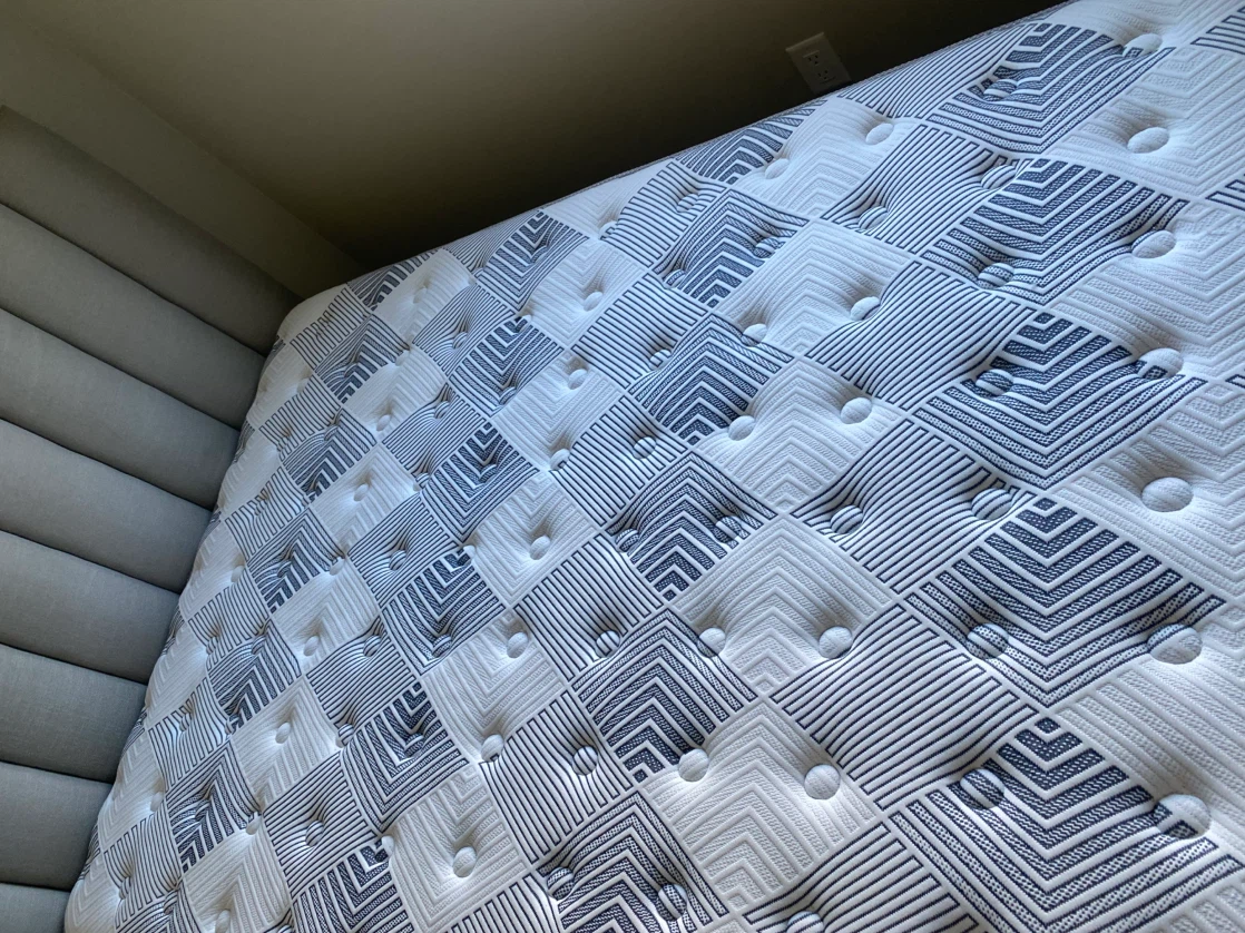 Double/ Full Mattress - photo 2