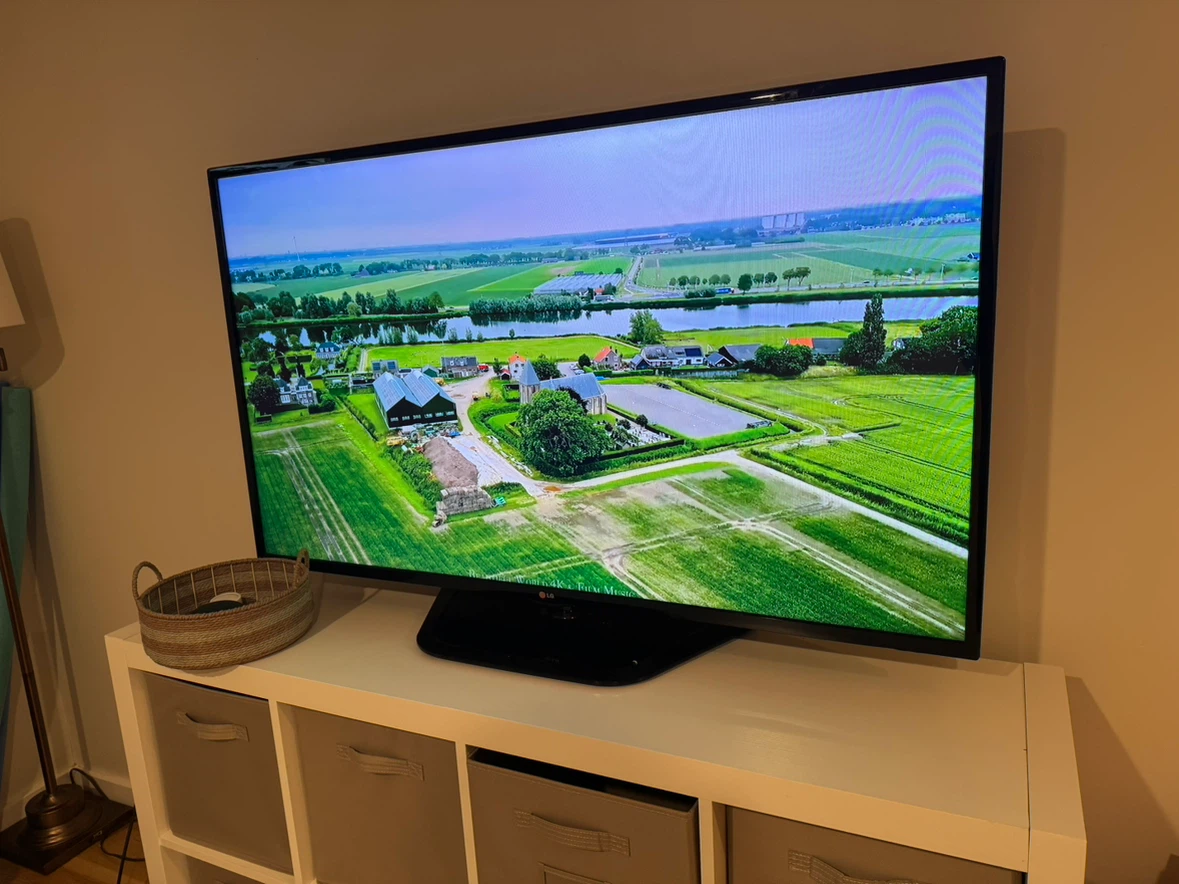LG 55” TV - photo 2