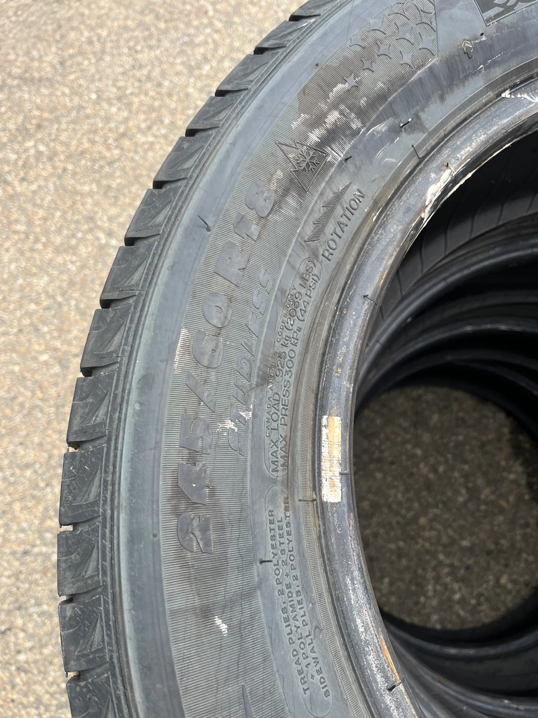 245/60R18 Michelin Latitude X-Ice Winter Tires - photo 3