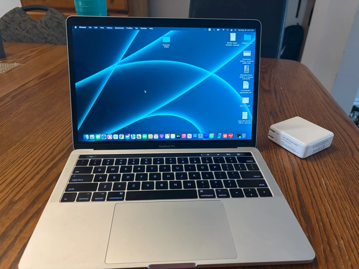 Apple MacBook Pro 13-inch Silver - photo 3