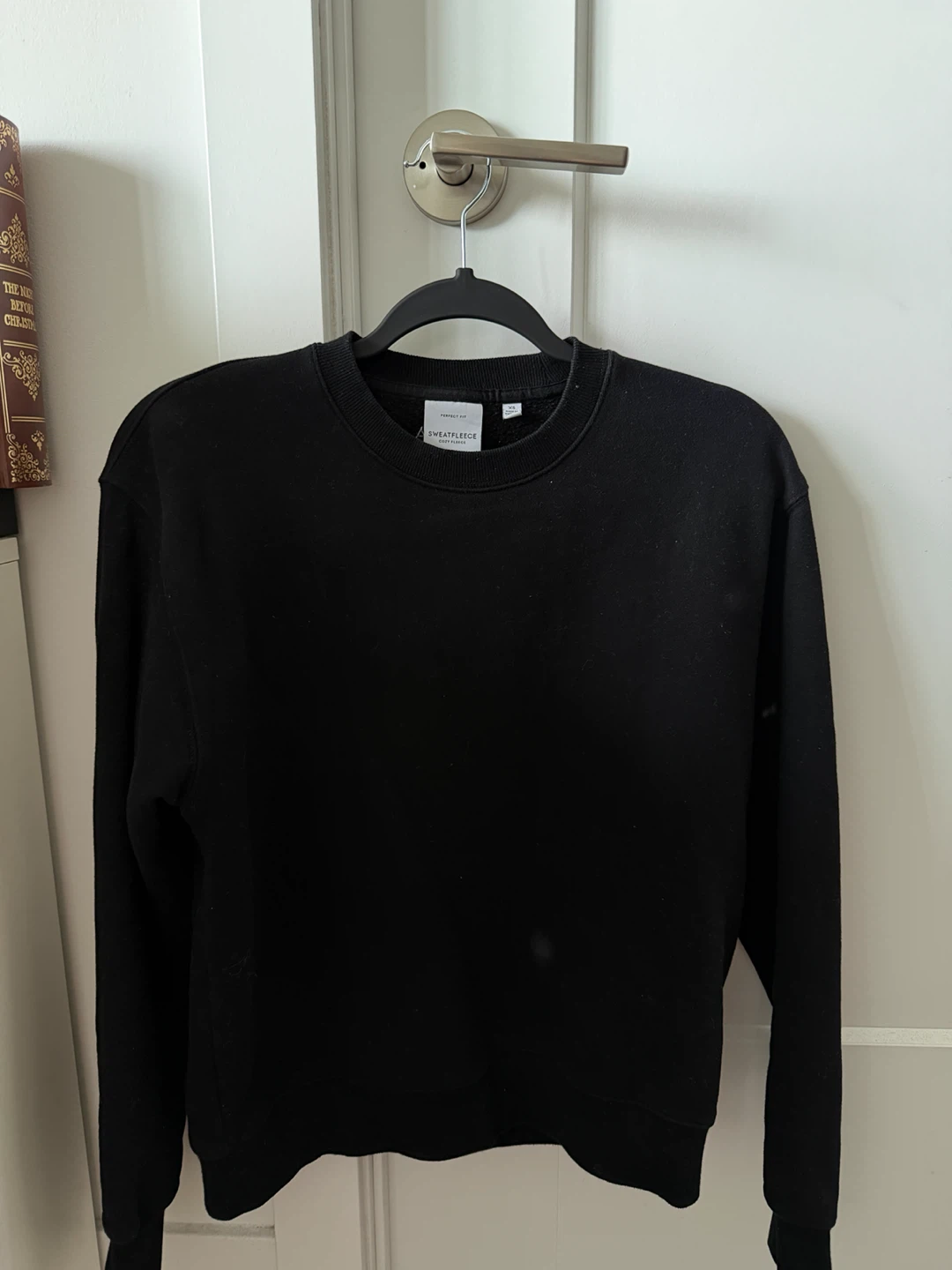 Aritzia Sweatfleece Crewneck Sweater - Black - XS
