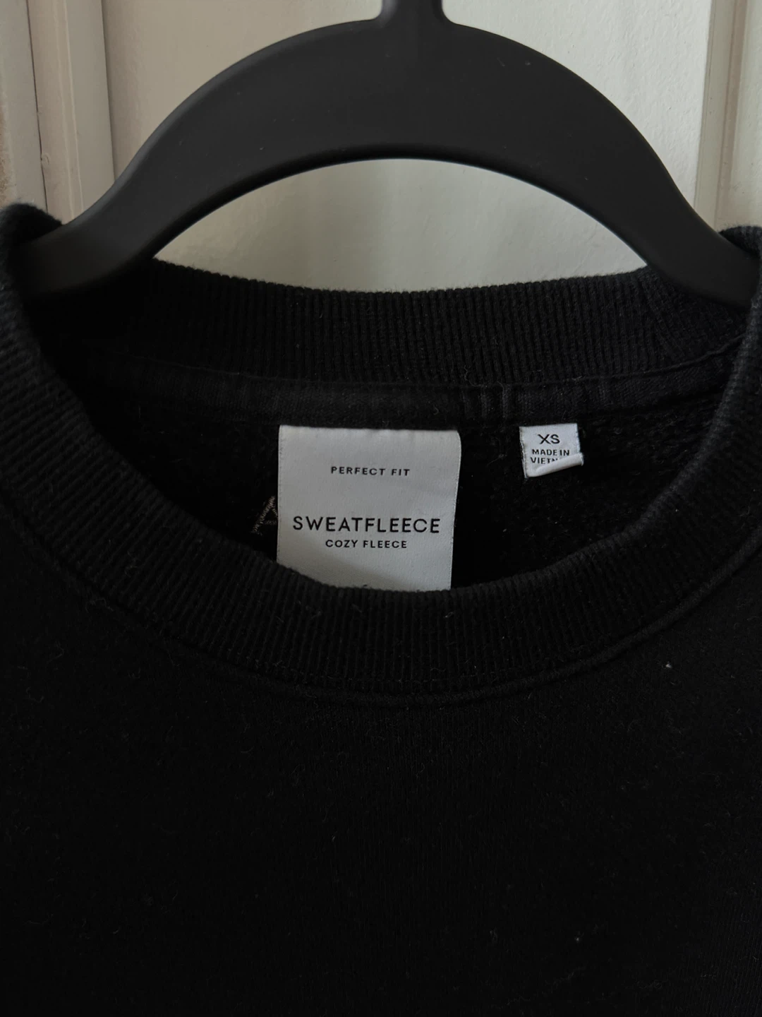 Aritzia Sweatfleece Crewneck Sweater - Black - XS - photo 2