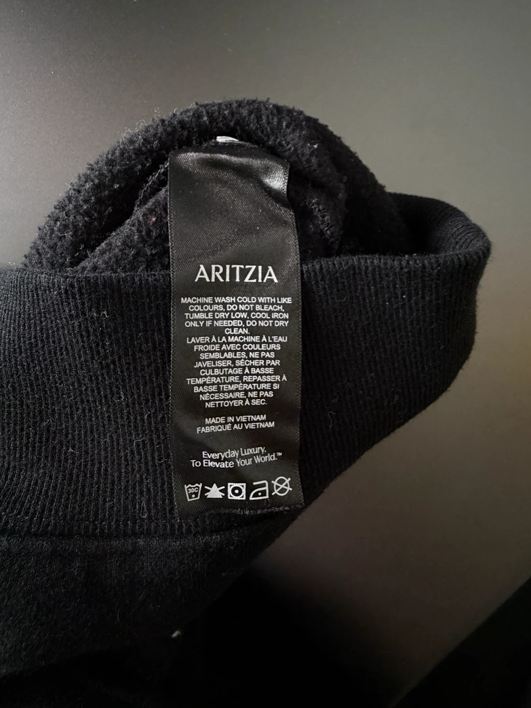 Aritzia Sweatfleece Crewneck Sweater - Black - XS - photo 5