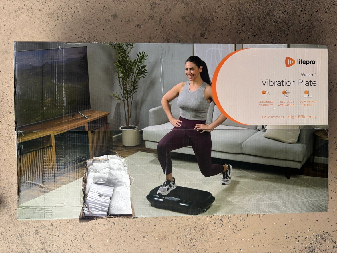 New in box Lifepro Waver Vibration Plate - photo 3