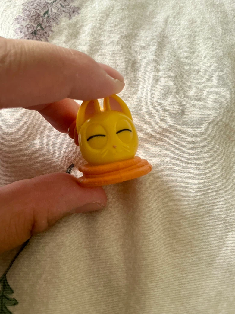 Cat Pancake Mini Figure
