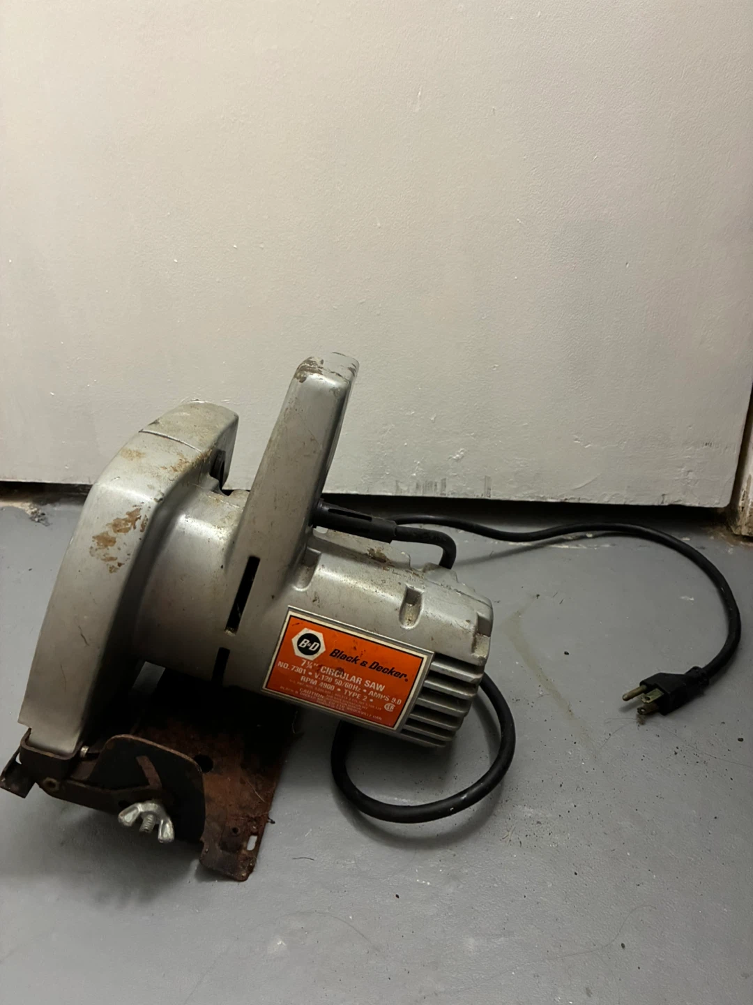Black & Decker 7 1/4" Circular Saw - photo 2