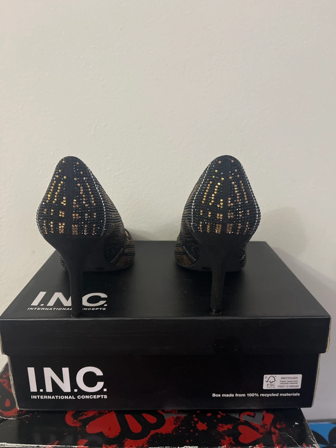 Black/Gold Plaid Pumps - photo 2