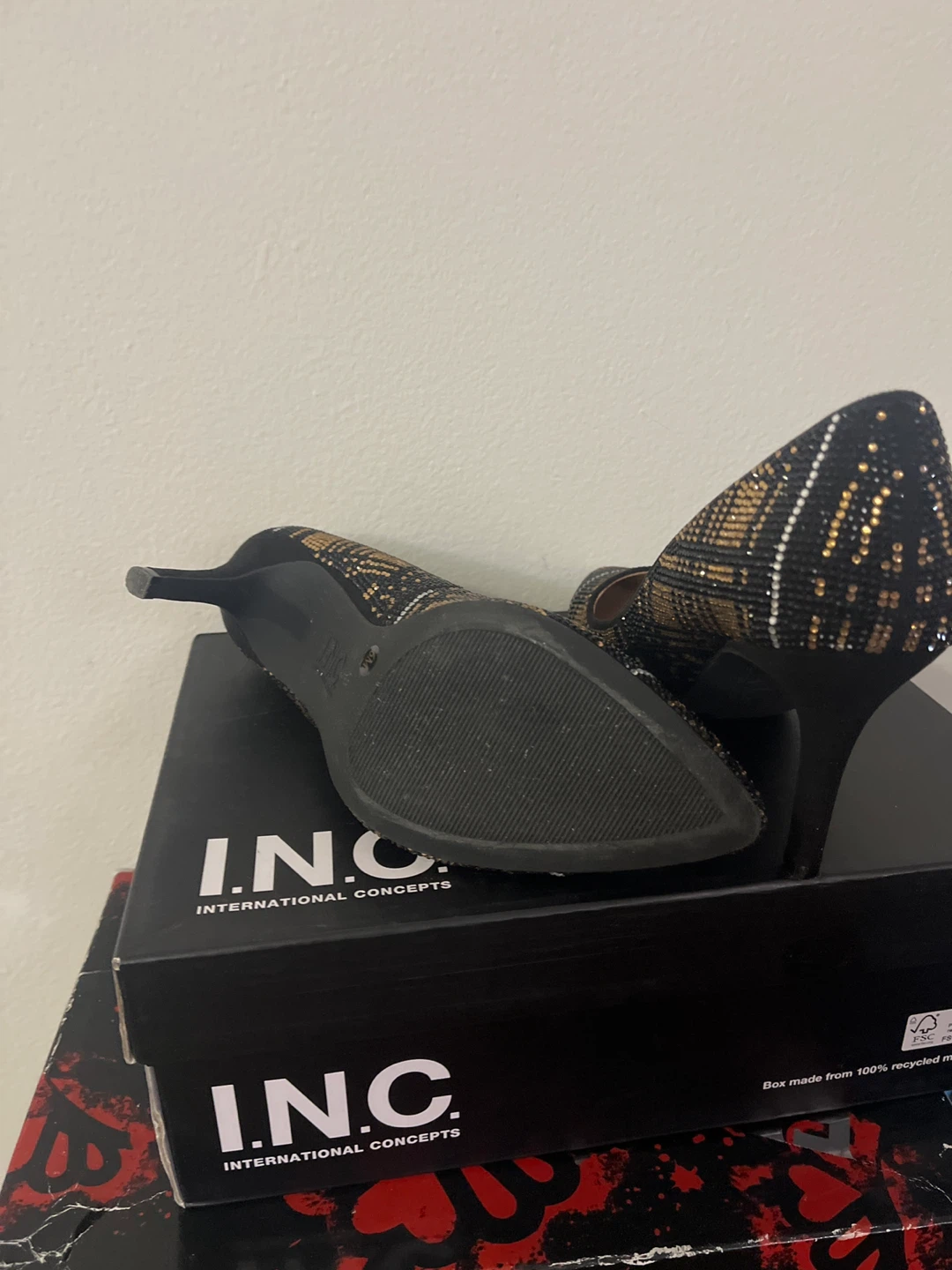 Black/Gold Plaid Pumps - photo 3