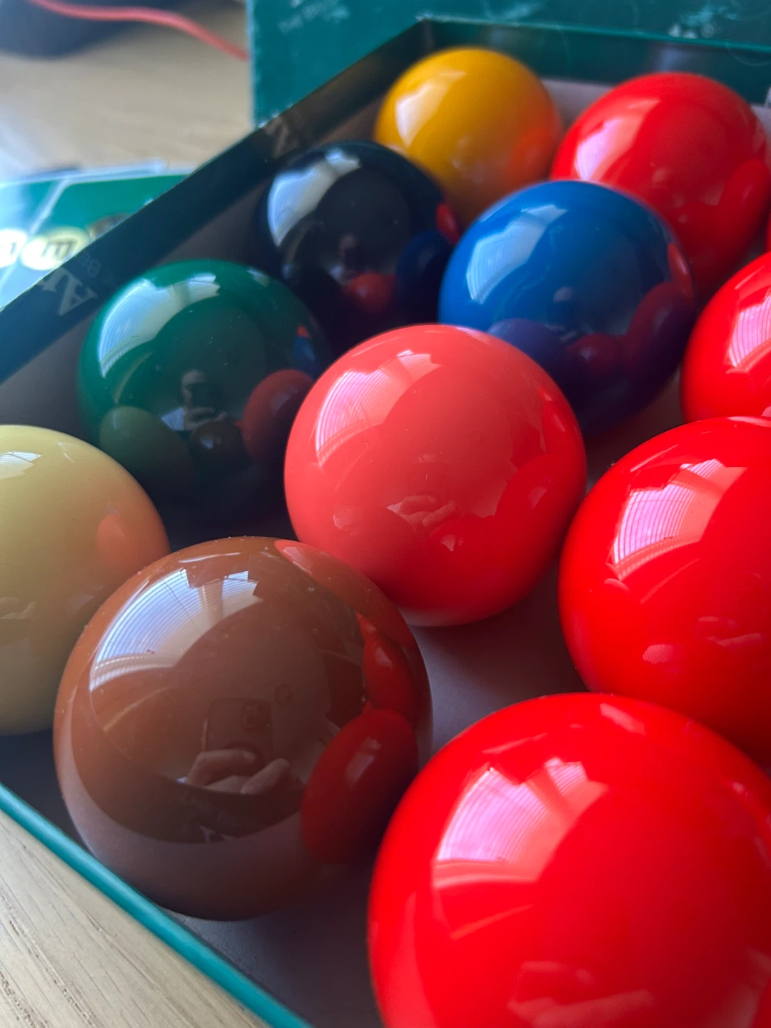 Belgian Aramith Premier Snooker Balls 2 1/4 inch, 22 balls - photo 4