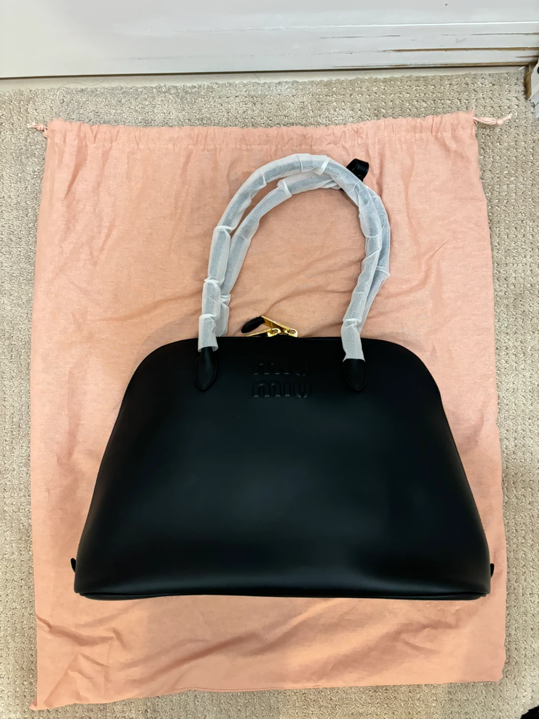 M-l-U Black Leather Tote Bag - photo 2
