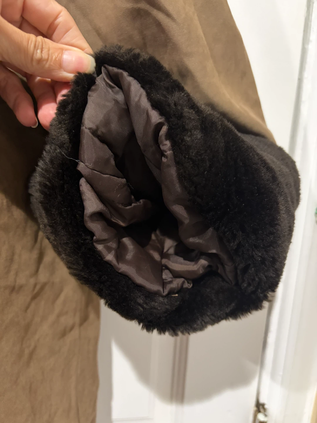 Utex Design Tan and Brown Faux Fur Coat - photo 3