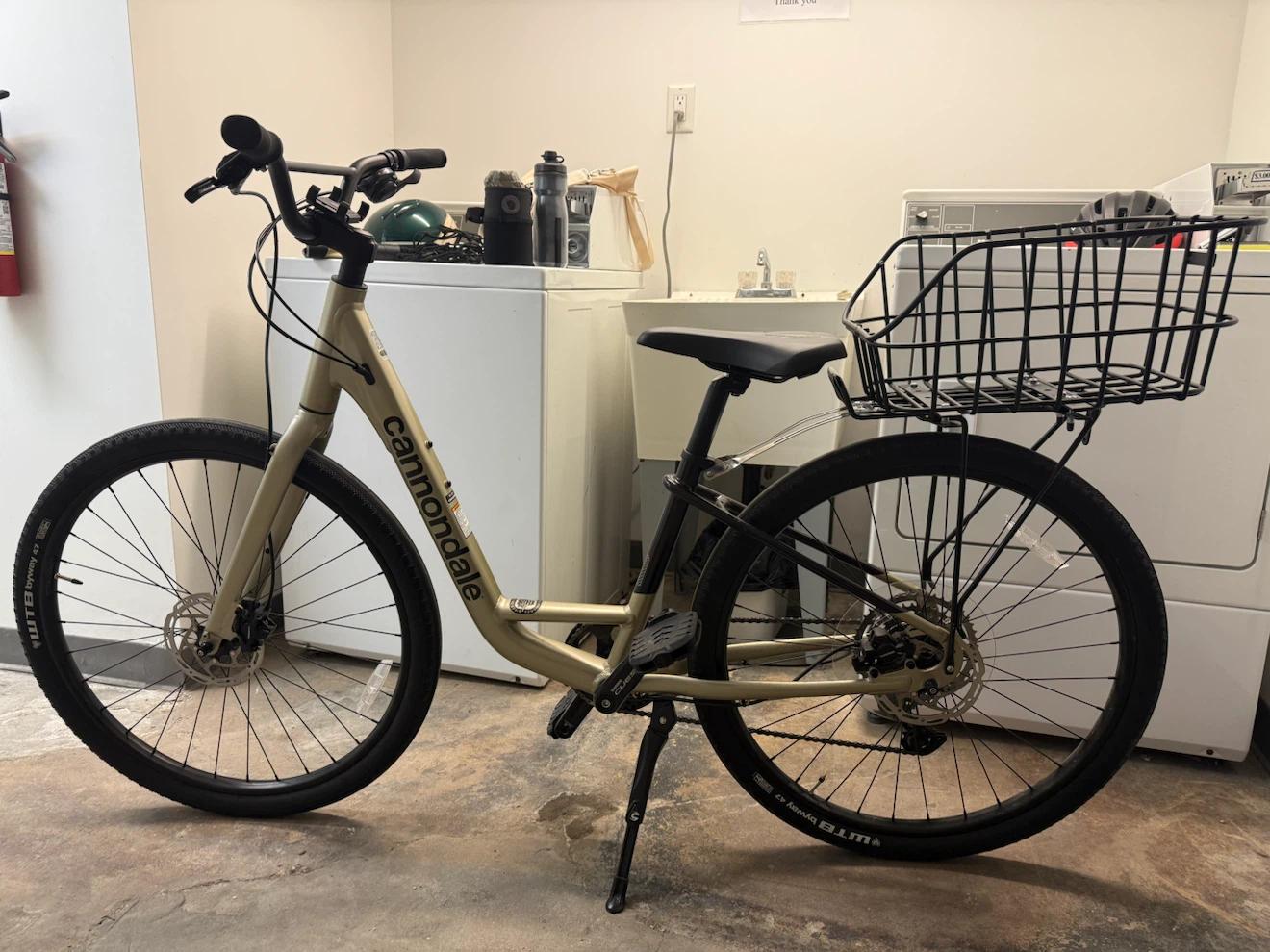Cannondale Bike with Rear Basket - photo 2