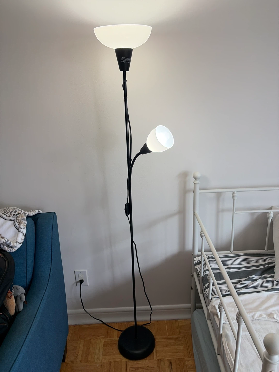 Black floor lamp with reading light - photo 2