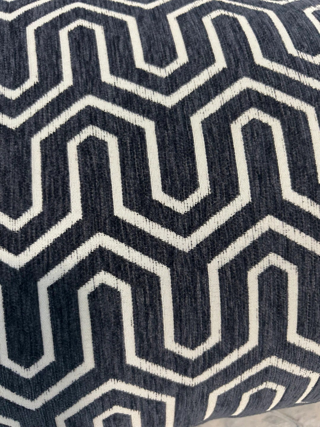 Westex decorative lumbar cushion - photo 2