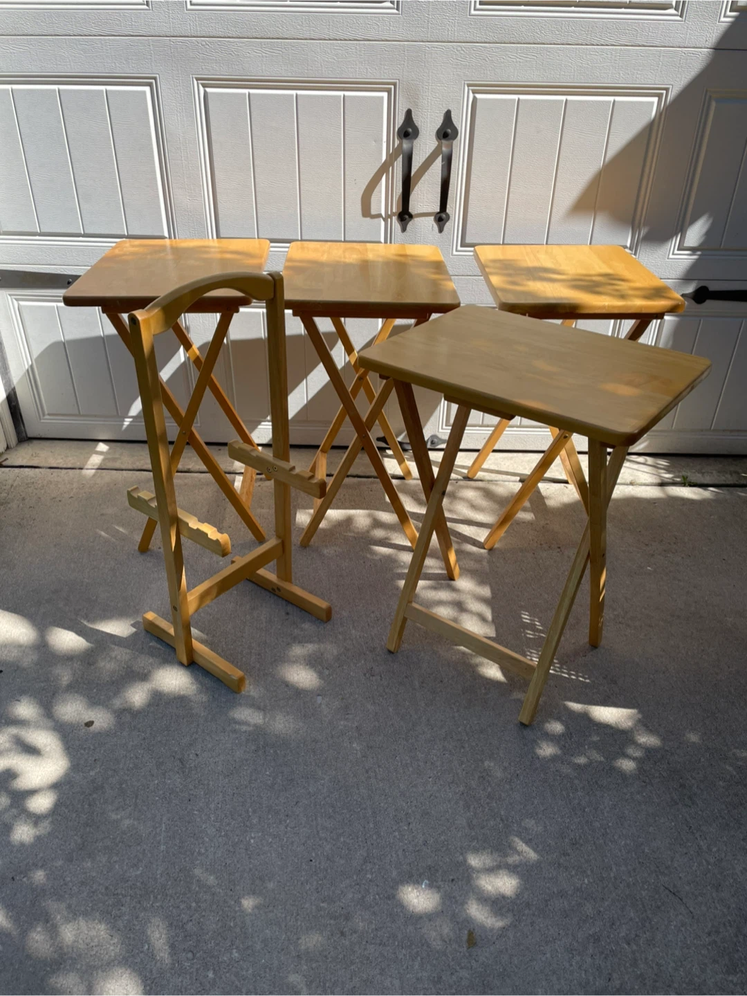 Set of 4 Wooden Folding TV Trays with Stand