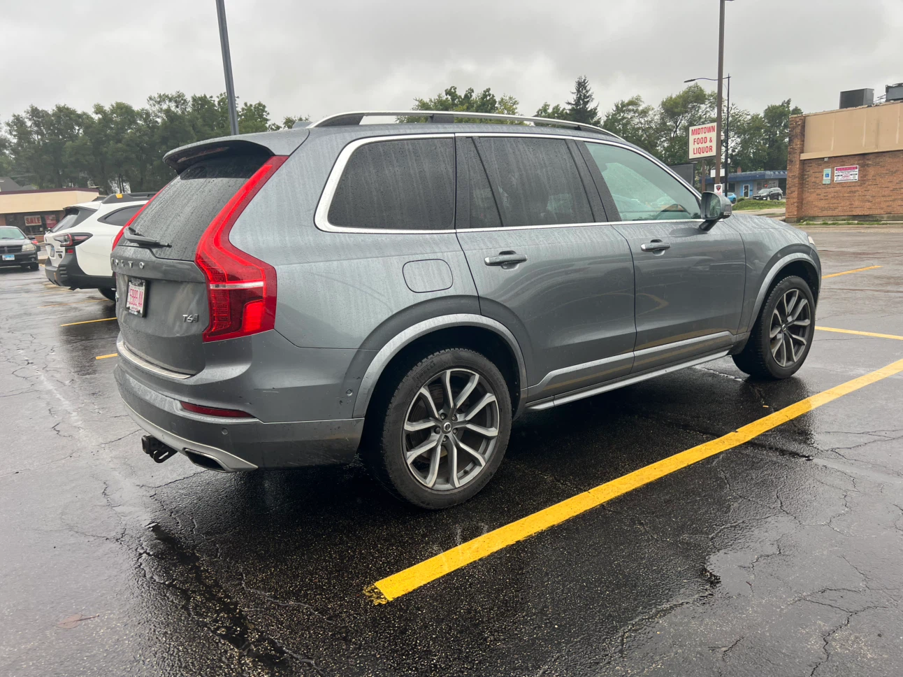 Volvo XC90 T6 SUV - photo 4