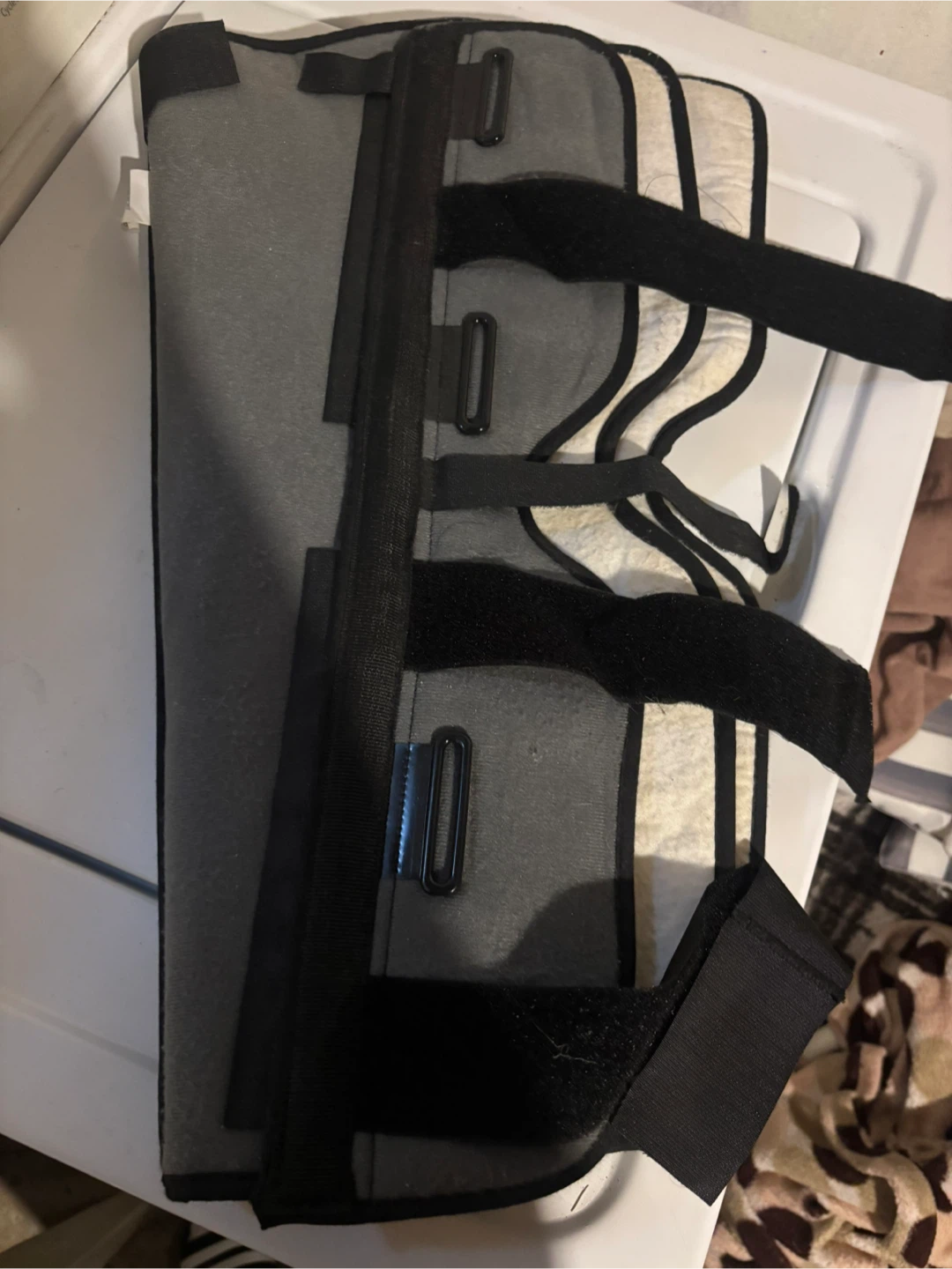 DJO Universal Medical knee Brace