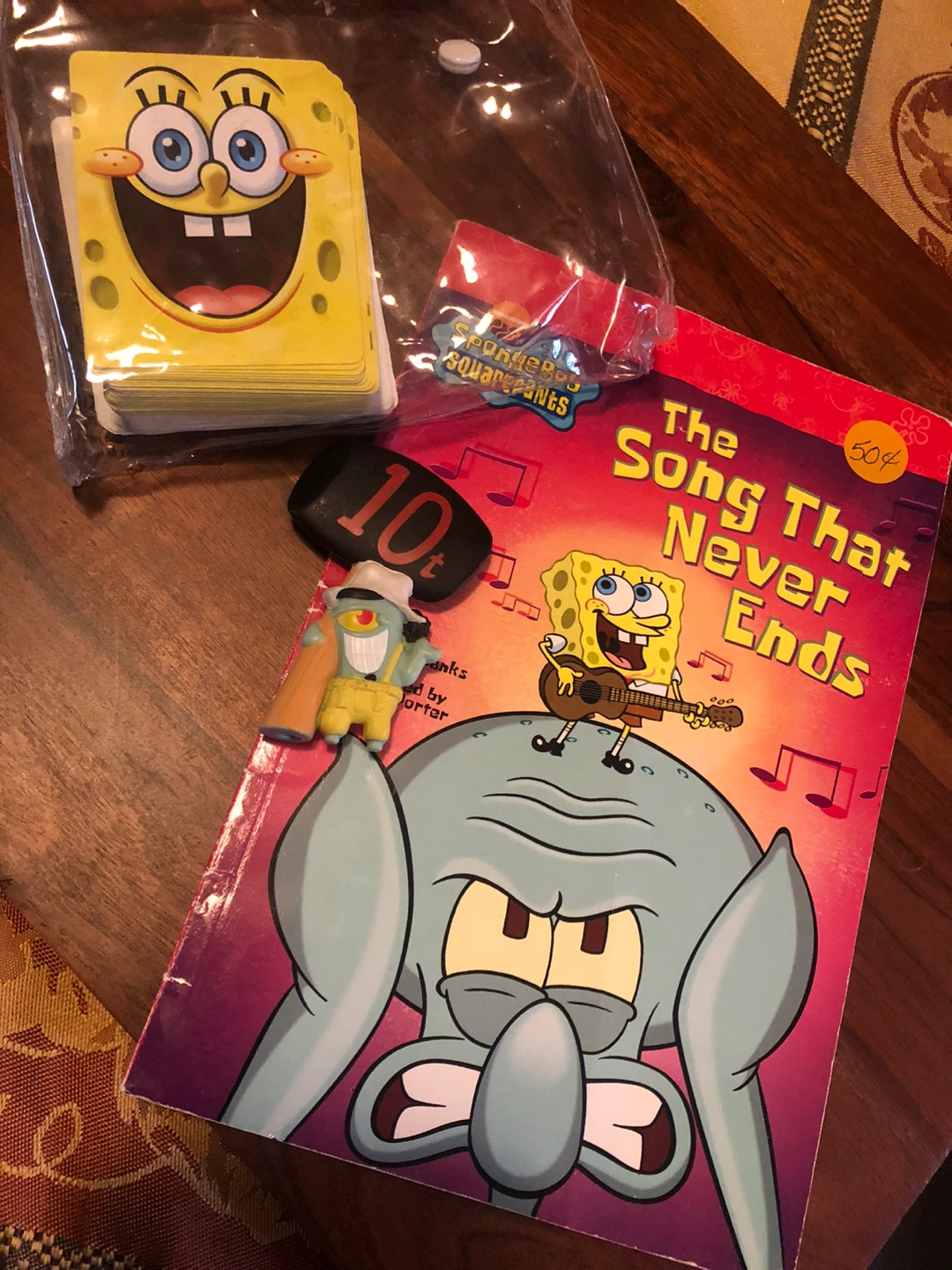 FREE SpongeBob SquarePants book and card set
