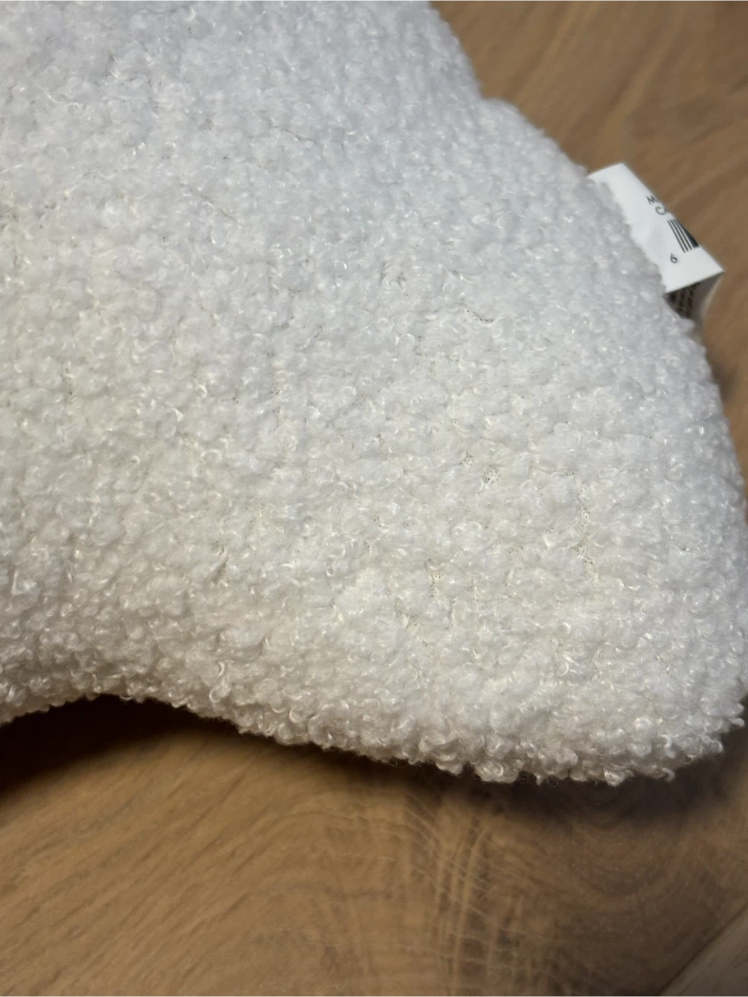 Sherpa Ghost Pillow 16” x 14” *NWT - photo 5