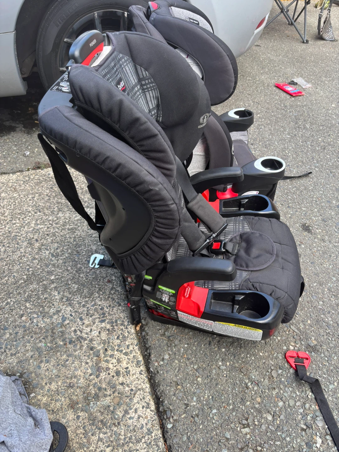 Car seat for kids 30 dollars each - photo 5