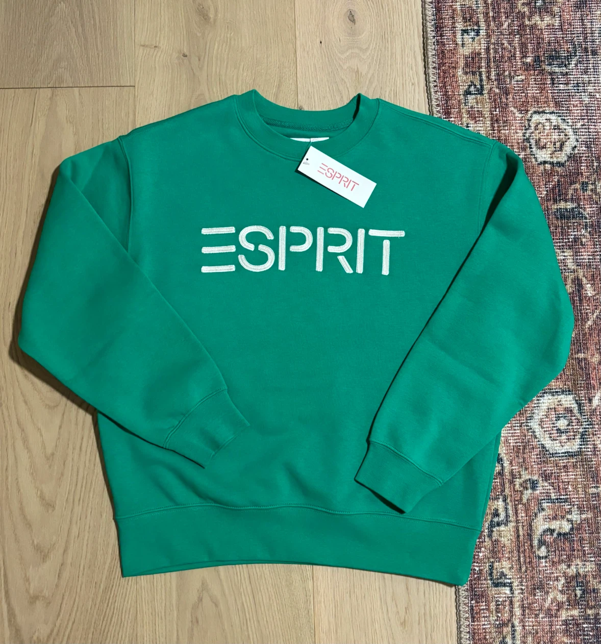 ESPRIT Women’s Fleece Embroidered Logo Sweatshirt, Retro 80s