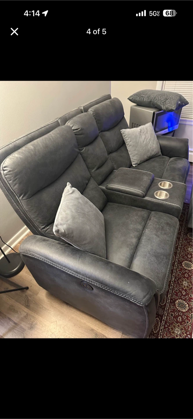 Dinning room table and recliner sofa power