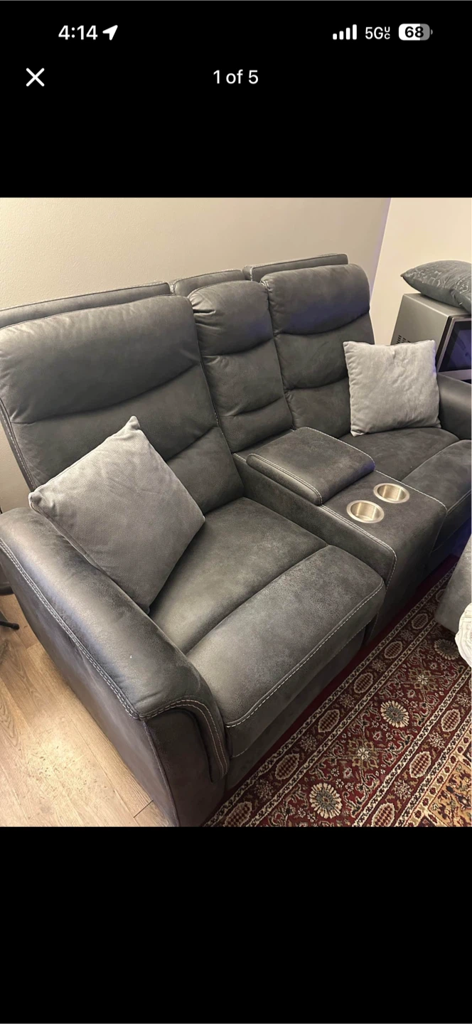 Dinning room table and recliner sofa power - photo 2