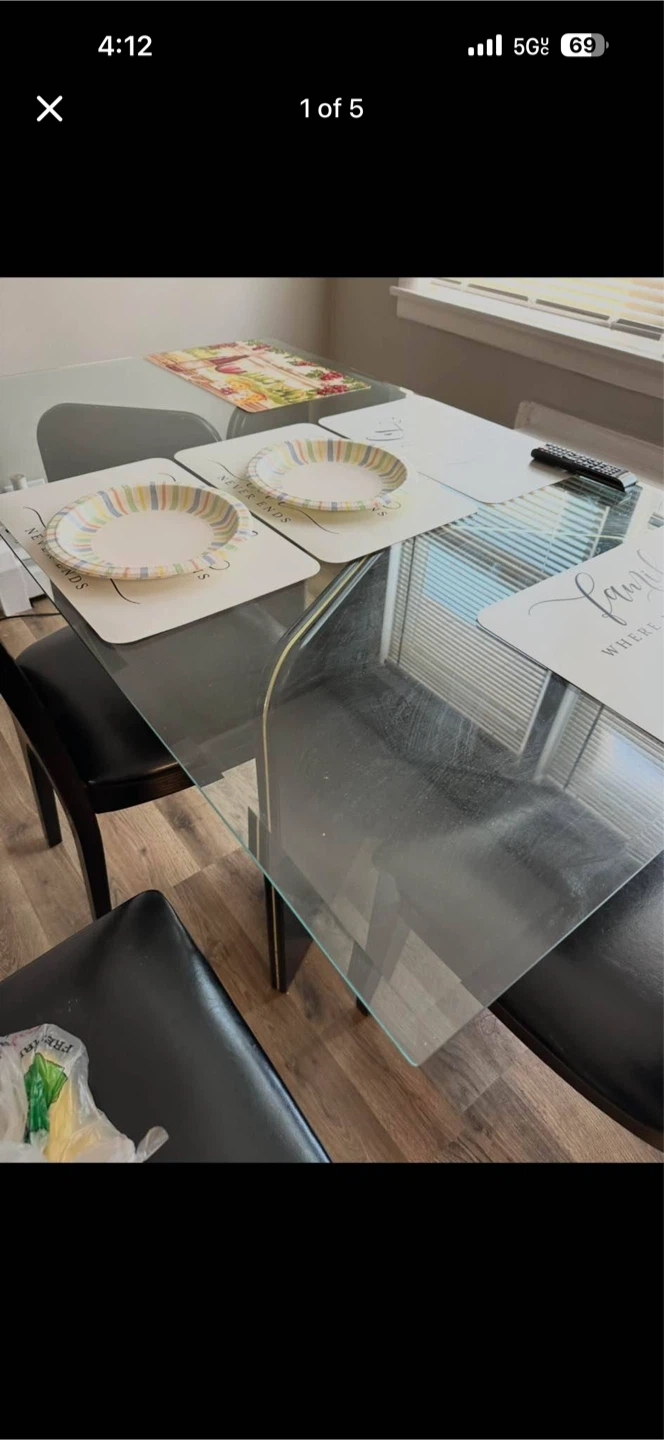 Dinning room table and recliner sofa power - photo 5