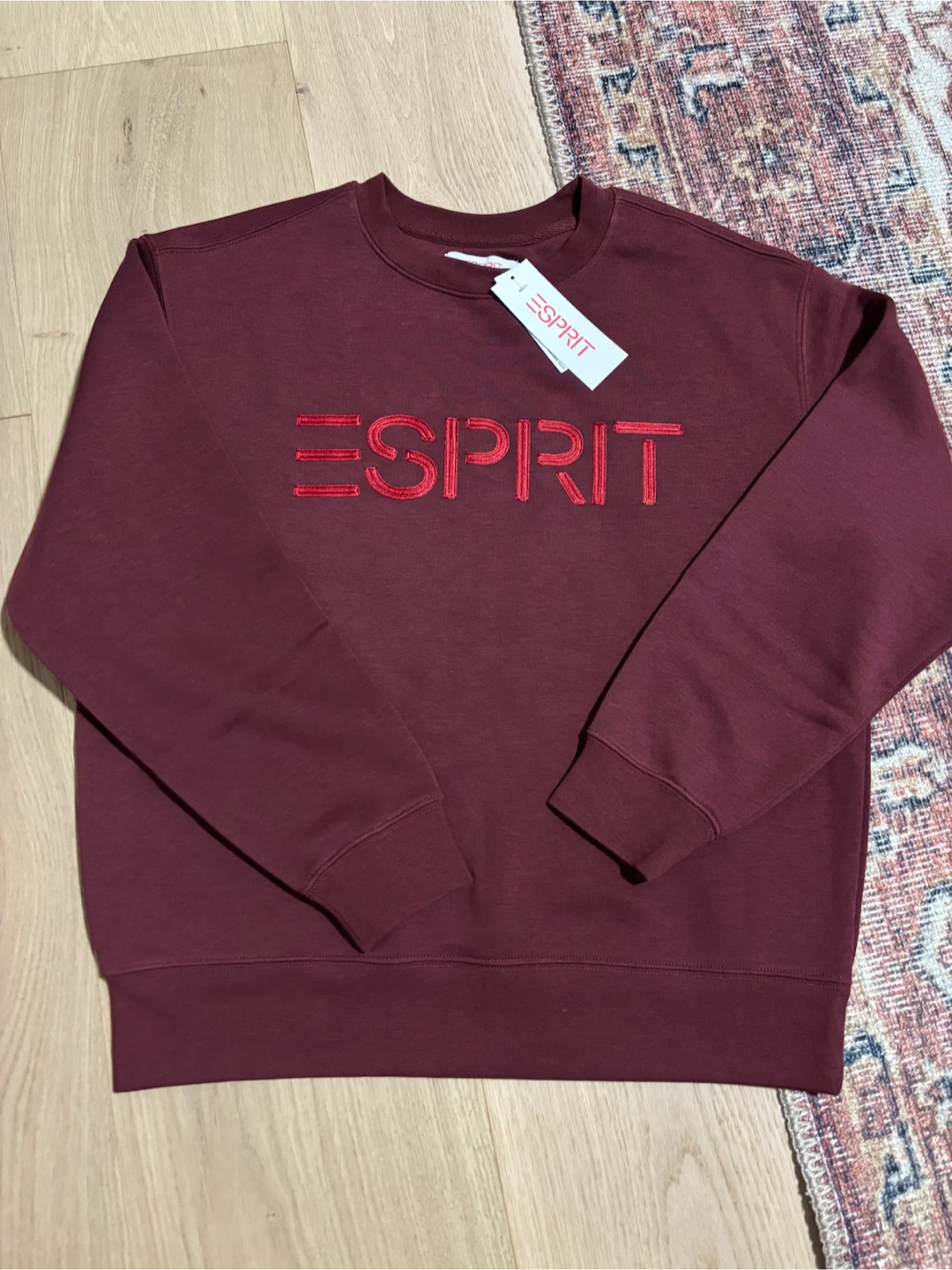 ESPRIT Women’s Fleece Embroidered Logo Sweatshirt, Retro 80s