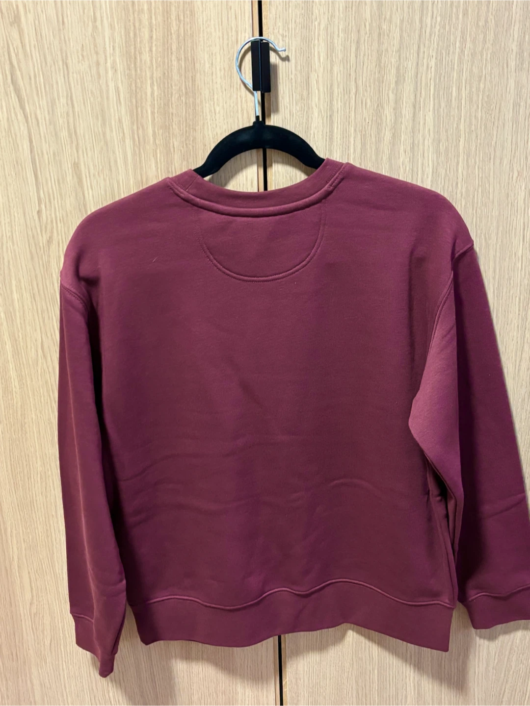 ESPRIT Women’s Fleece Embroidered Logo Sweatshirt, Retro 80s - photo 3