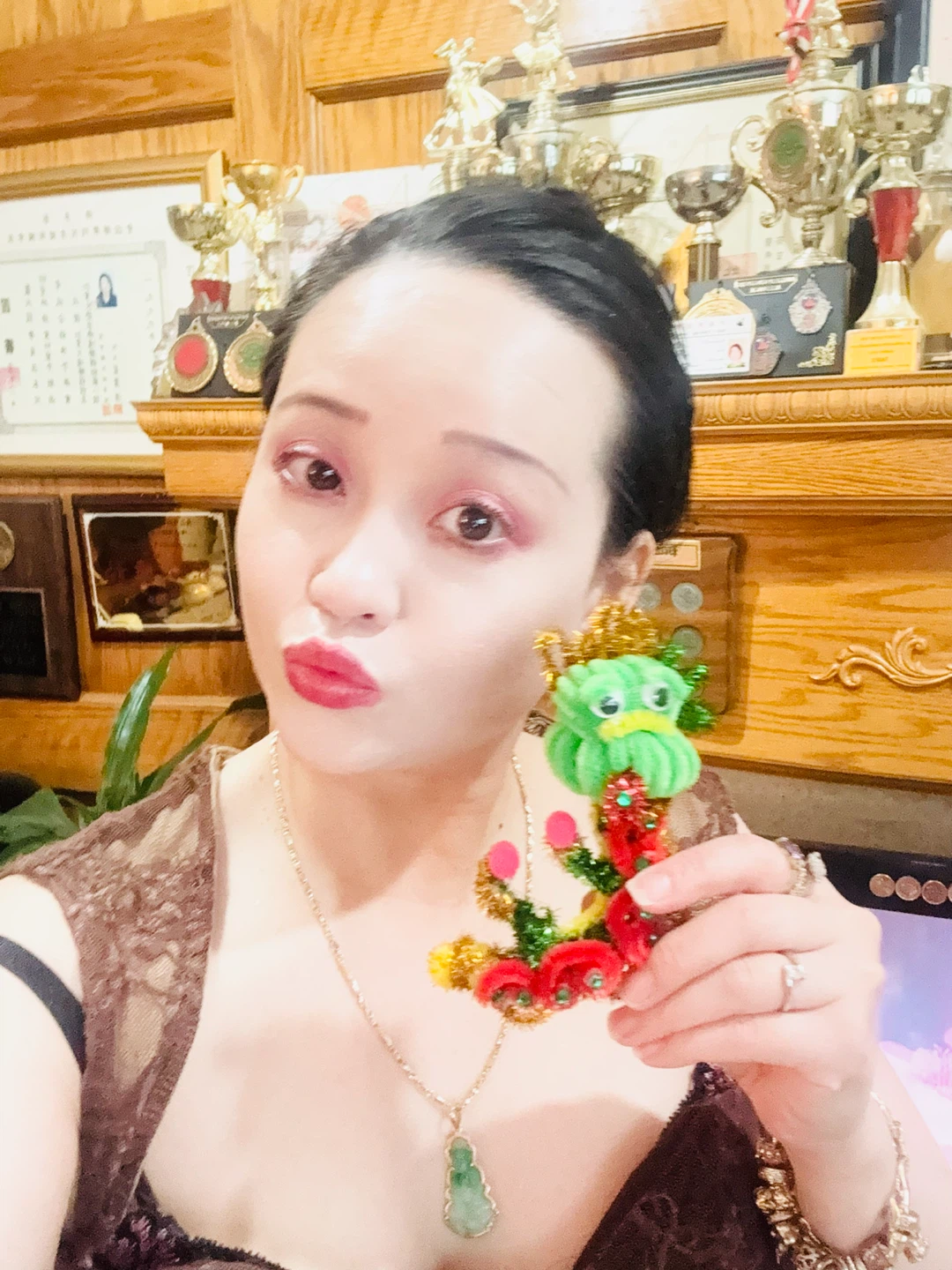 Handmade Decorative Pipe Cleaner Dragon - photo 2