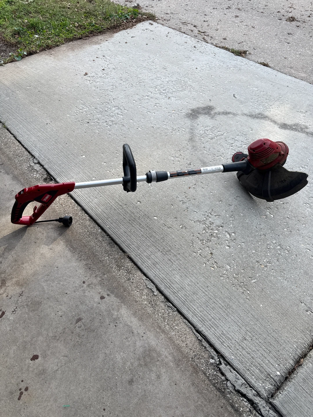 Toro Electric String Trimmer