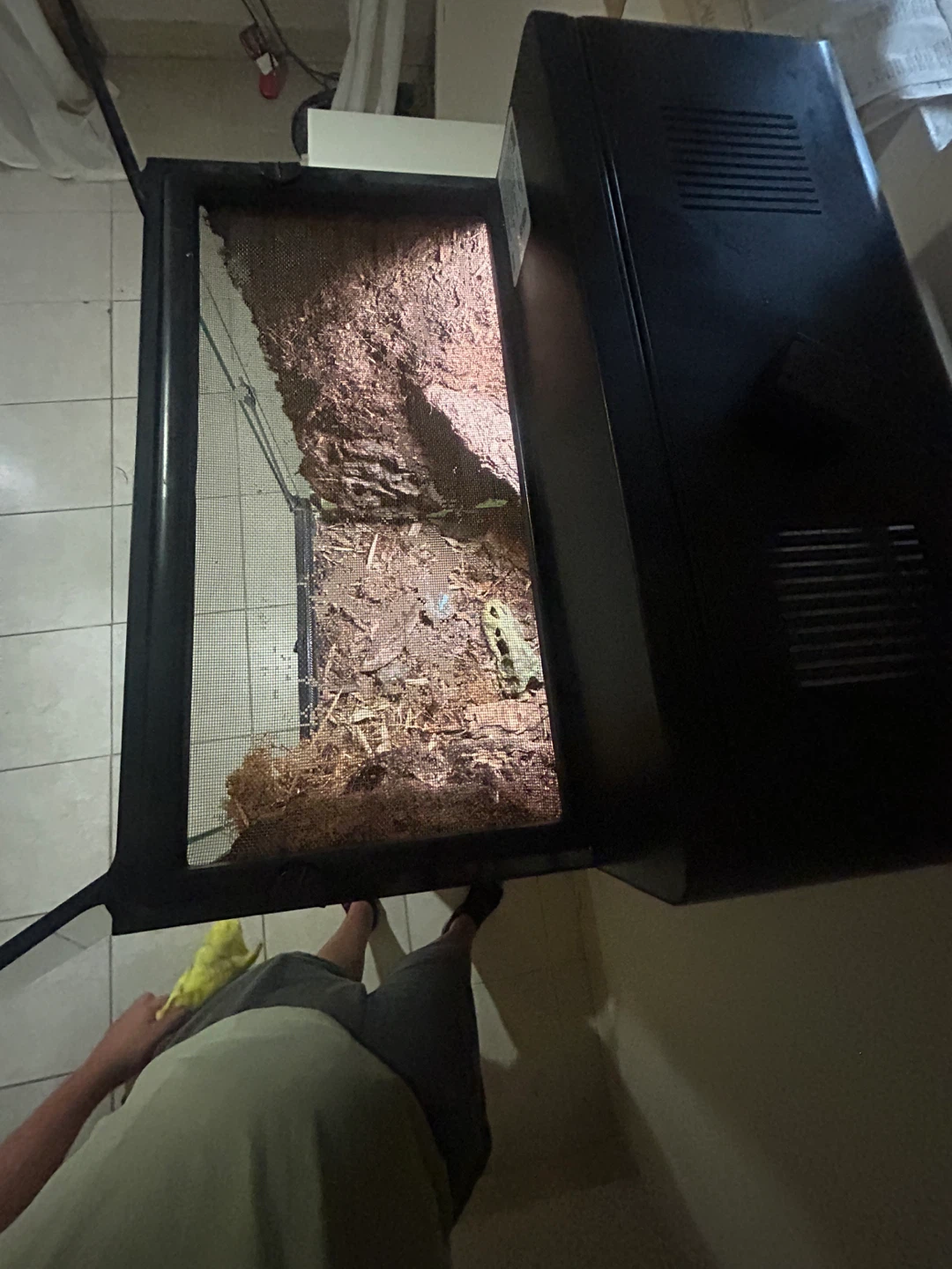 A animal enclosure - photo 2