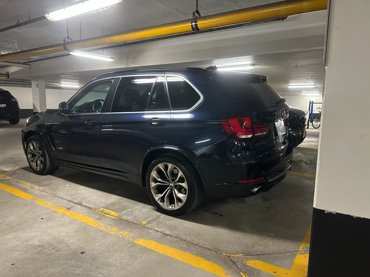 BMW X5 xDrive35i SUV - photo 3
