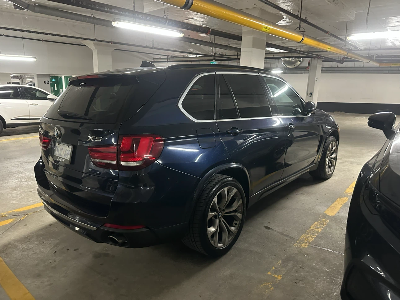 BMW X5 xDrive35i SUV - photo 4