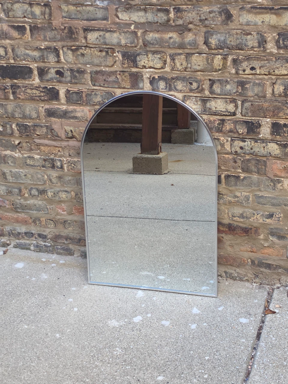 Arched Wall Mirror with Silver Frame