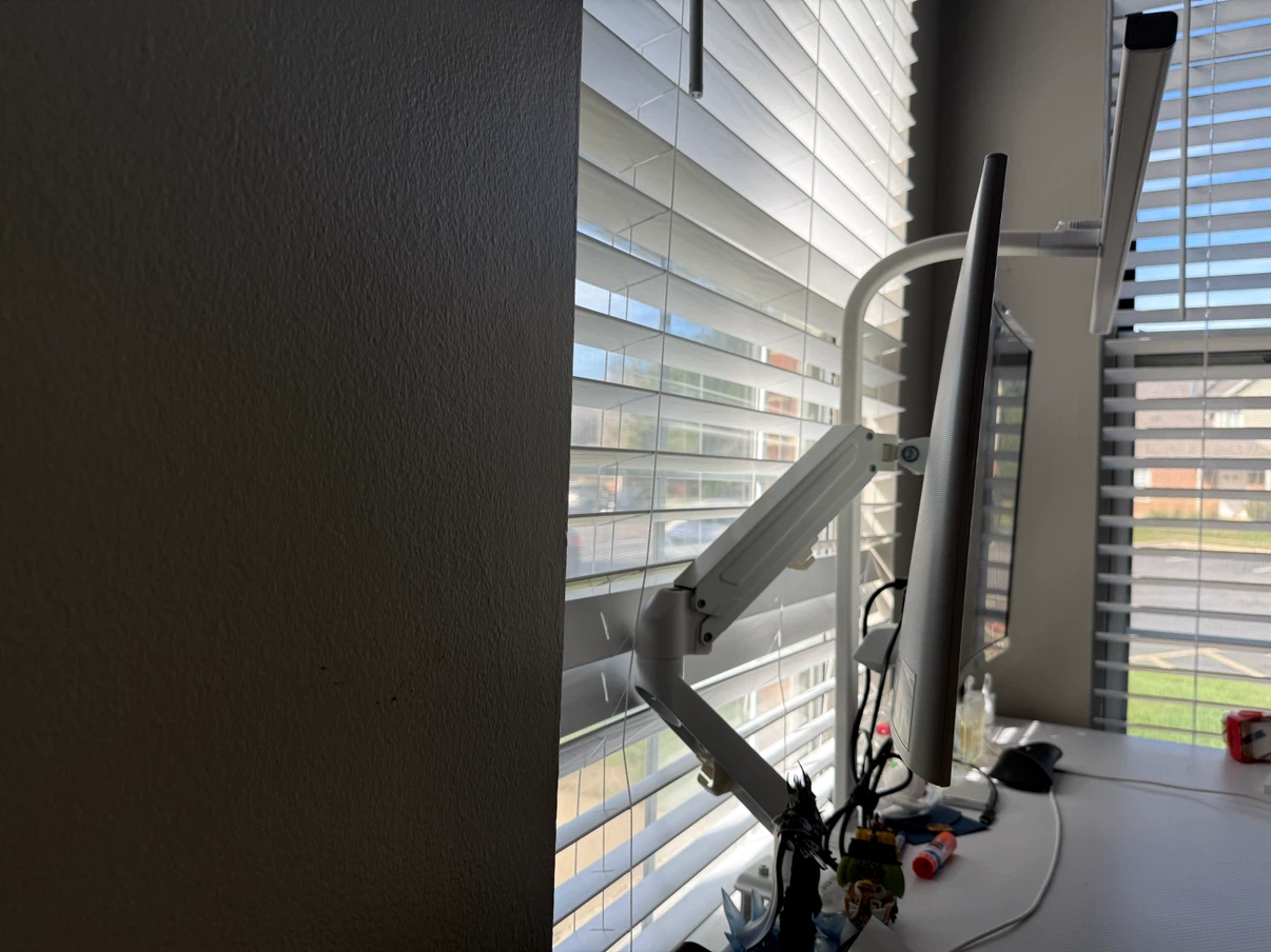 moving sale! Monitor! - photo 2