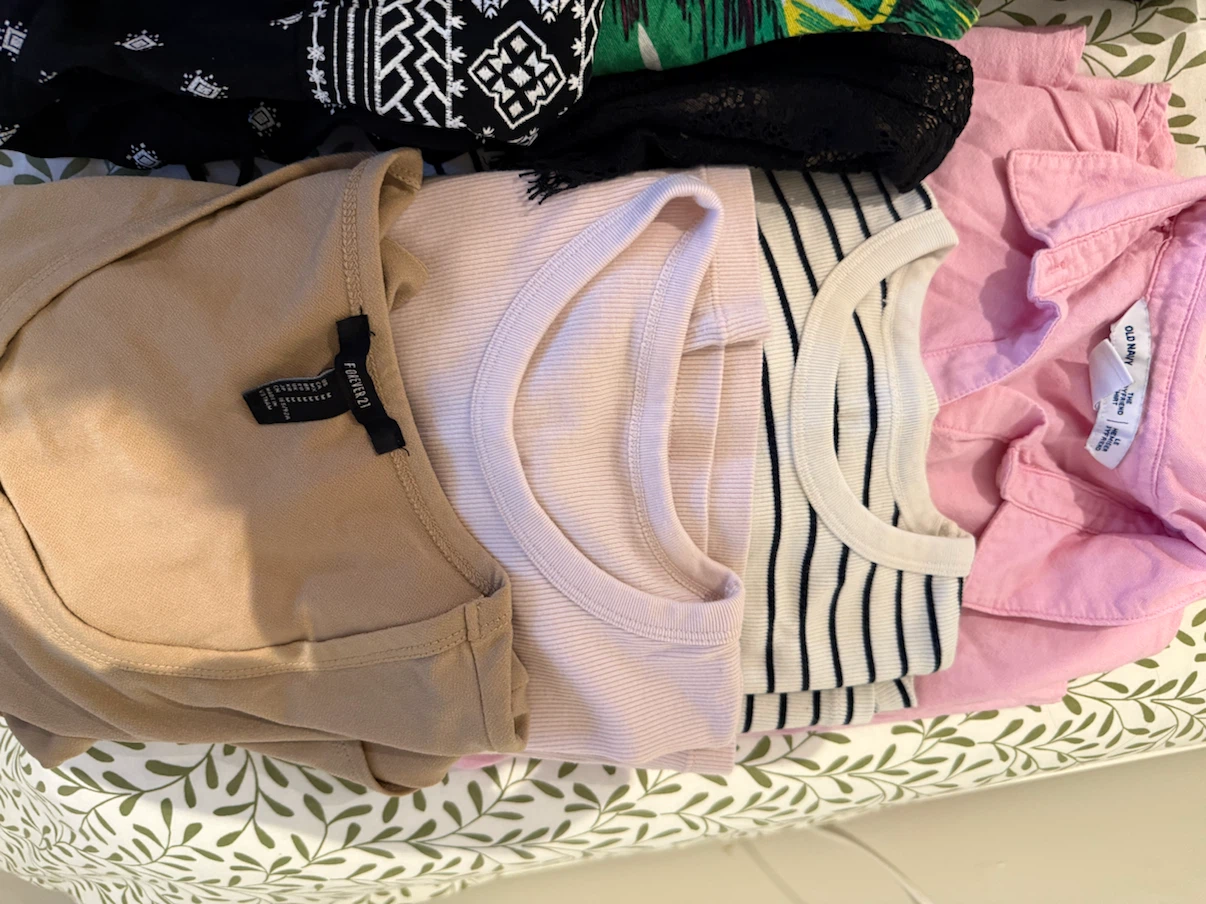 Assorted Women's Clothing Bundle - photo 3