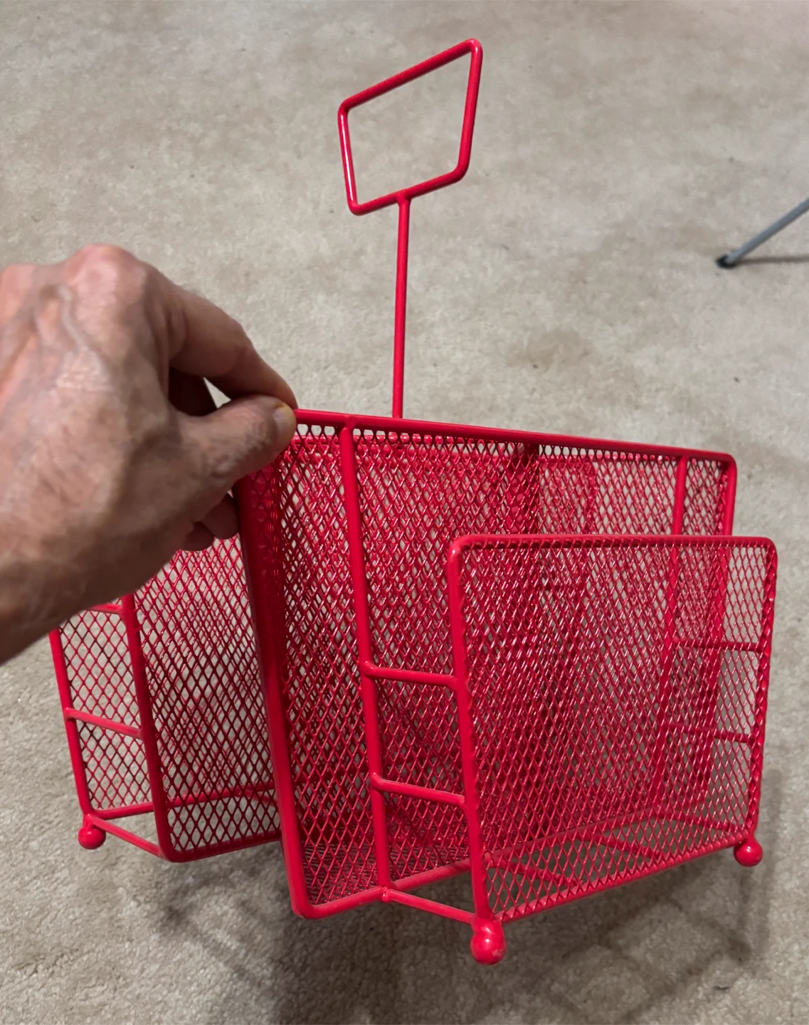 Beautiful Red mesh desktop organizer - photo 5