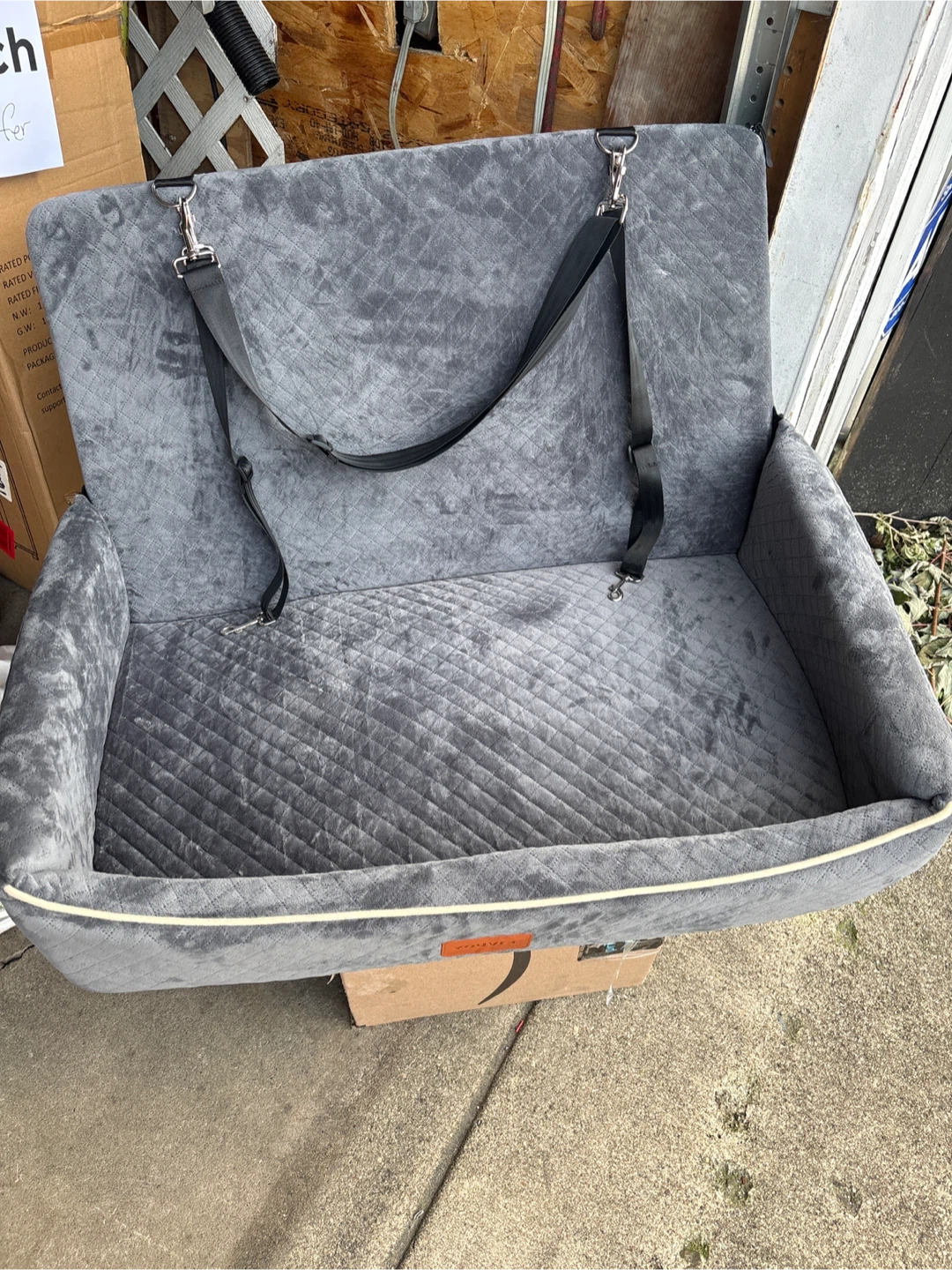YOUVET Gray Quilted Dog Car Seat - photo 2