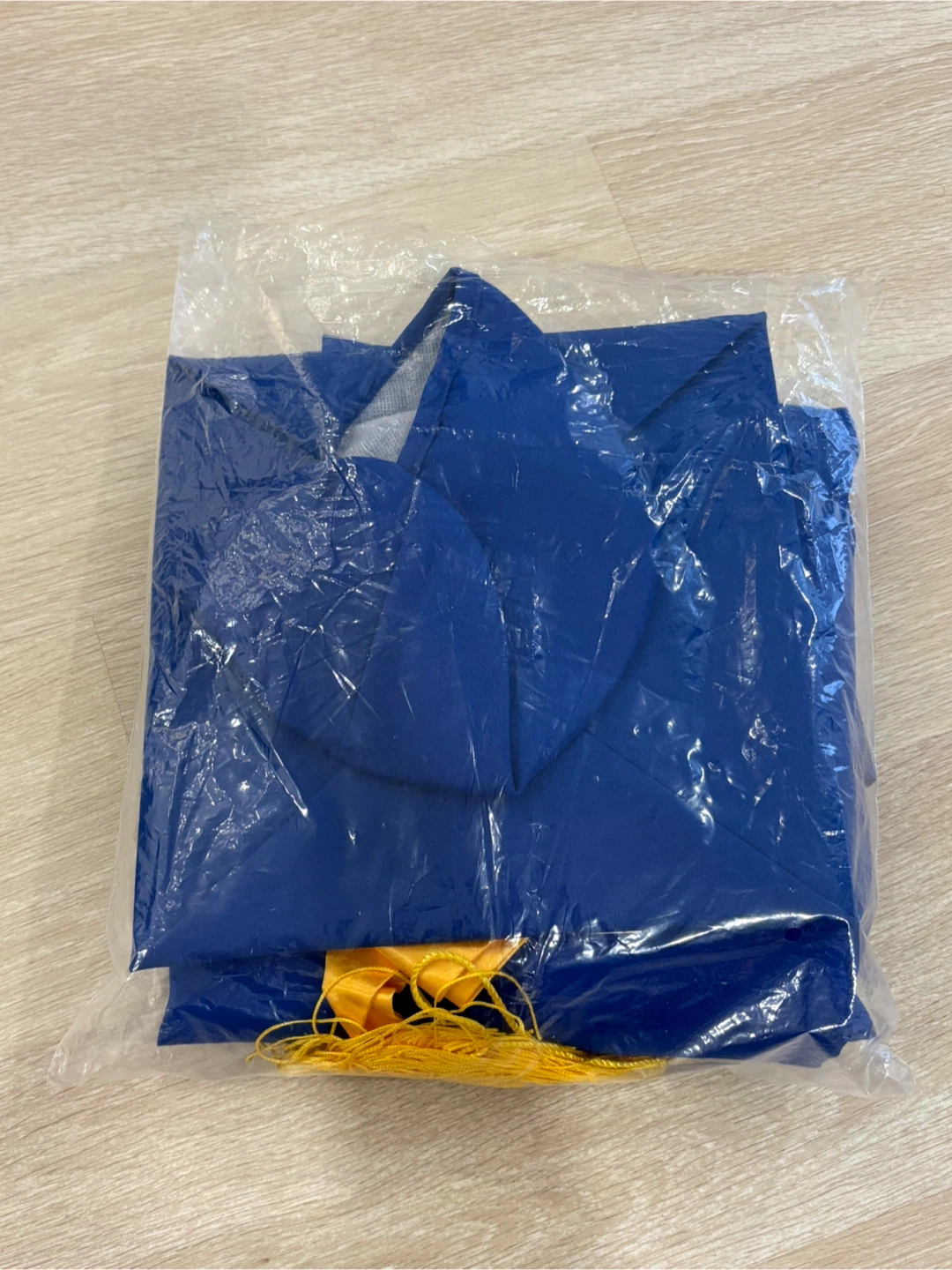 Royal Blue Graduation Cap and Gown Set - photo 2